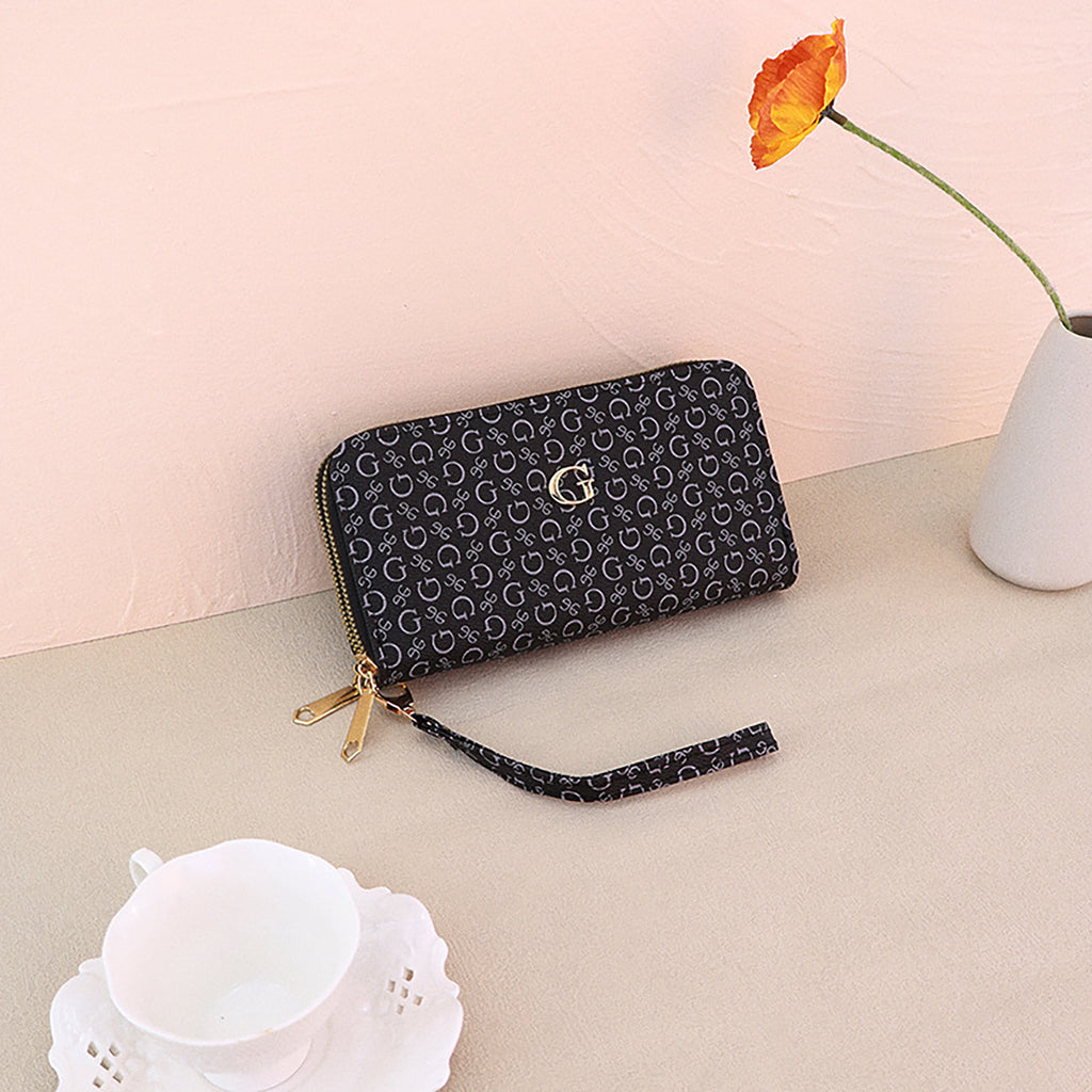 Modern Chic All-Season PU/Artificial Leather/Microfiber Leather, Cloth / Textile, Faux Fur Women's Functional Bags Purses/Wallet | Color: Black | Image 2