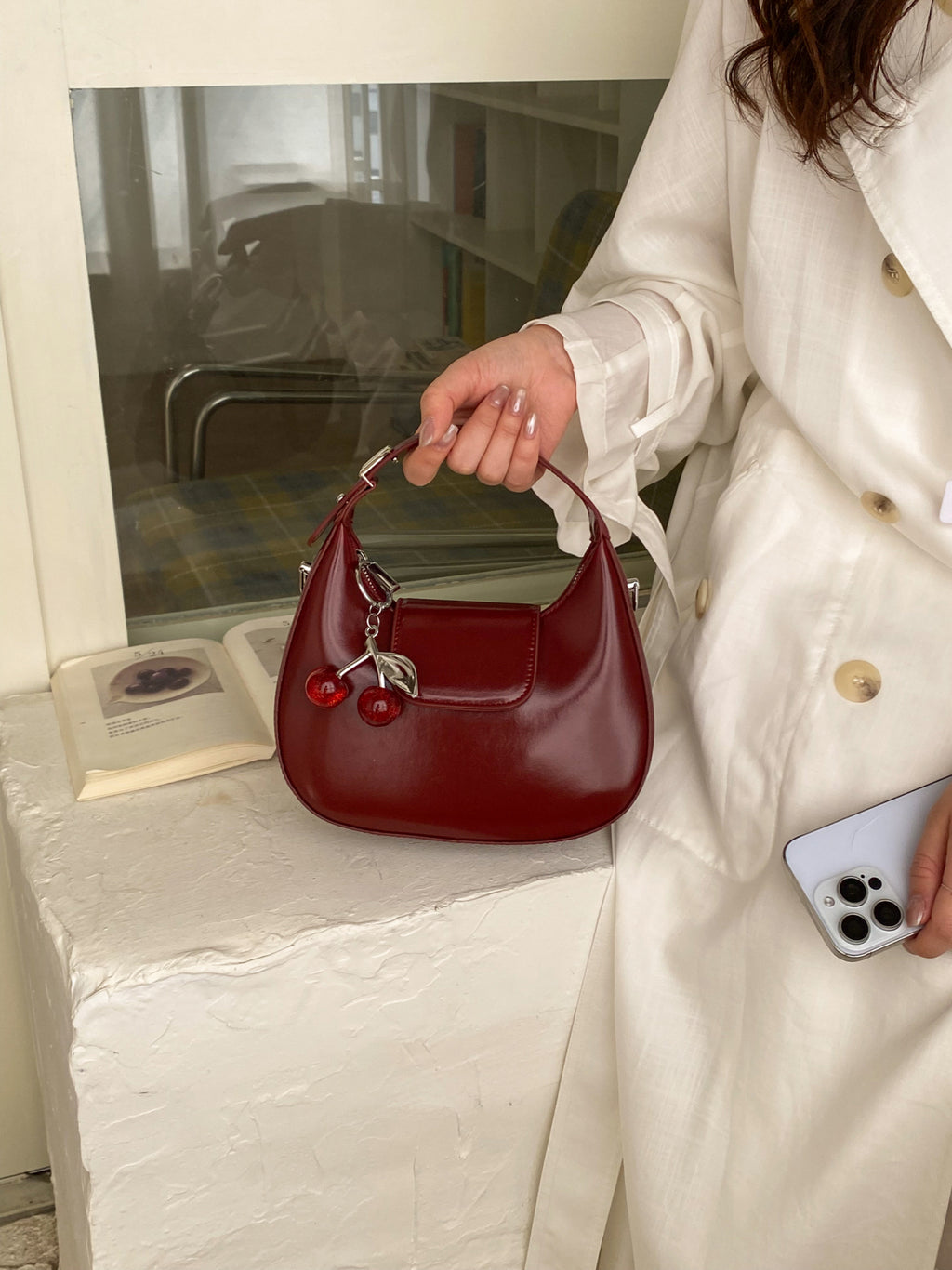 Modern Chic All-Season PU/Artificial Leather/Microfiber Leather Women's Shoulder Bags Other Bags | Color: Red | Image 2
