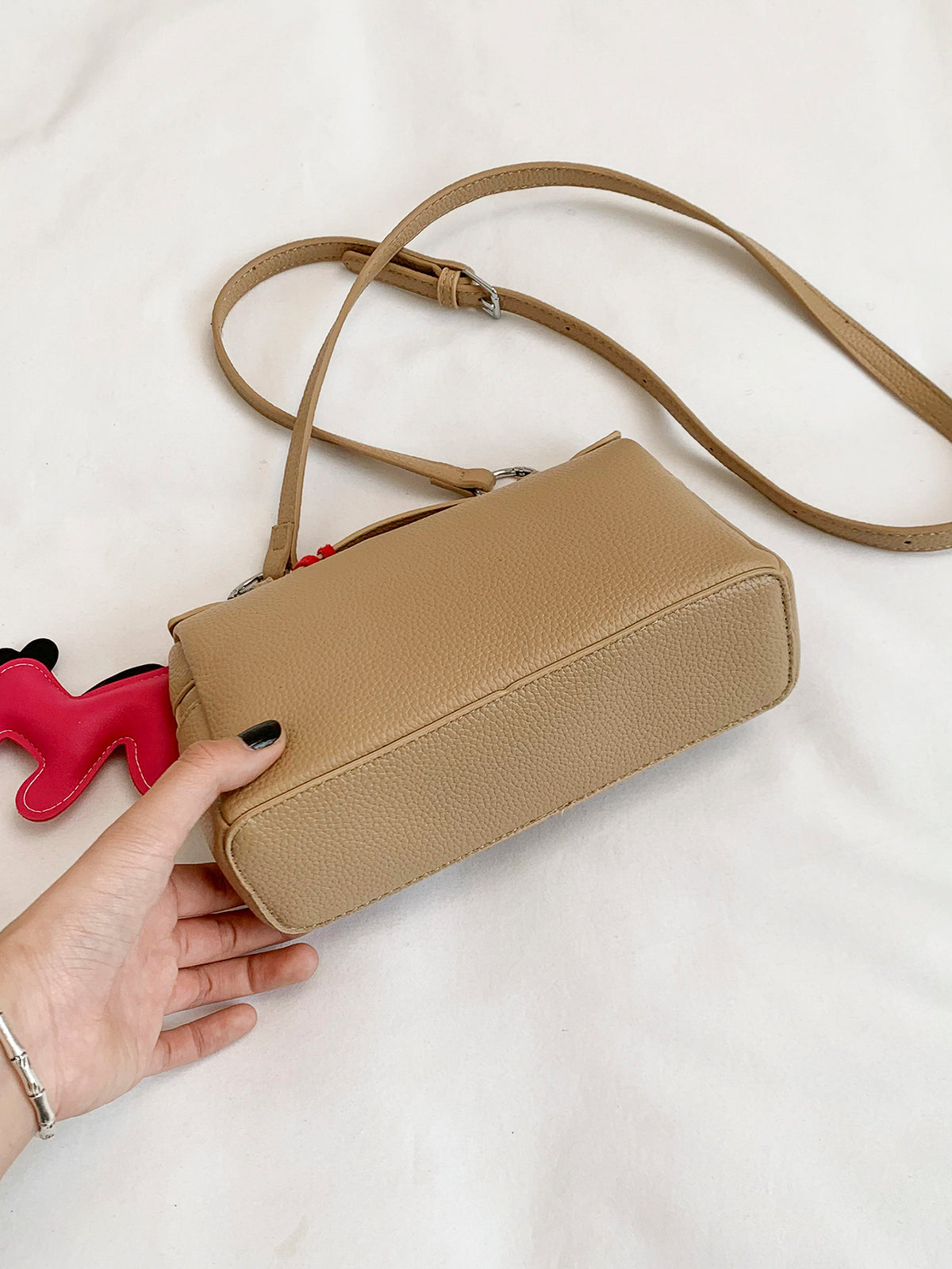 Modern Chic All-Season PU/Artificial Leather/Microfiber Leather Women's Crossbody Bags Box Bags | Color: Khaki | Image 2