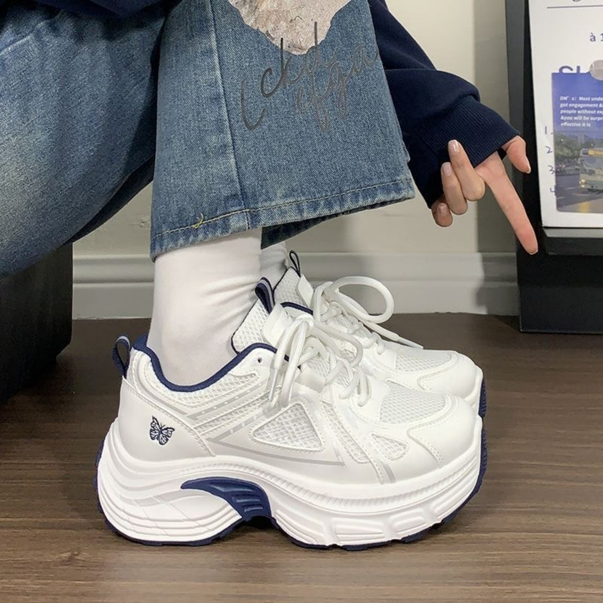 Modern Chic All-Season PU/Artificial Leather/Microfiber Leather Women's Fashion Sneaker | Color: Blue | Image 1
