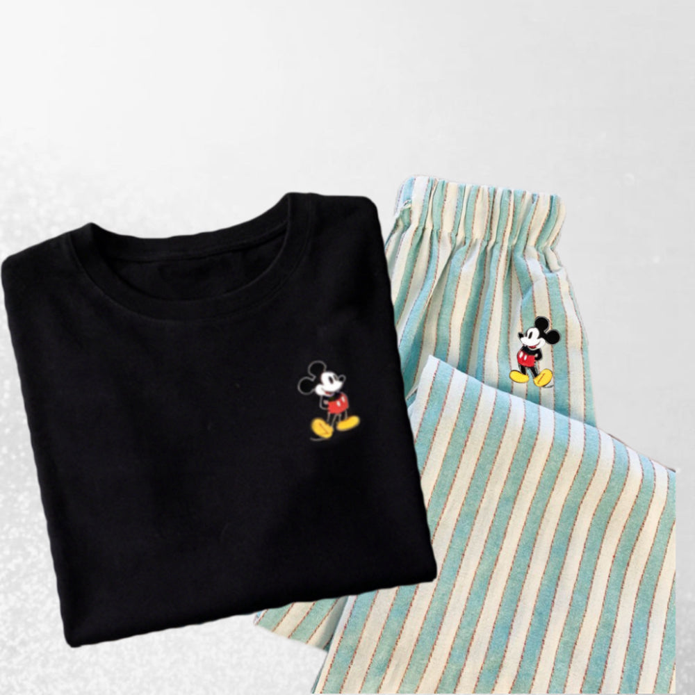 Modern Chic All-Season Sweet Feminine Summer 2 Pcs Women 's Short  Sleeve Sleep Set | Color: Style 1 | Image 2