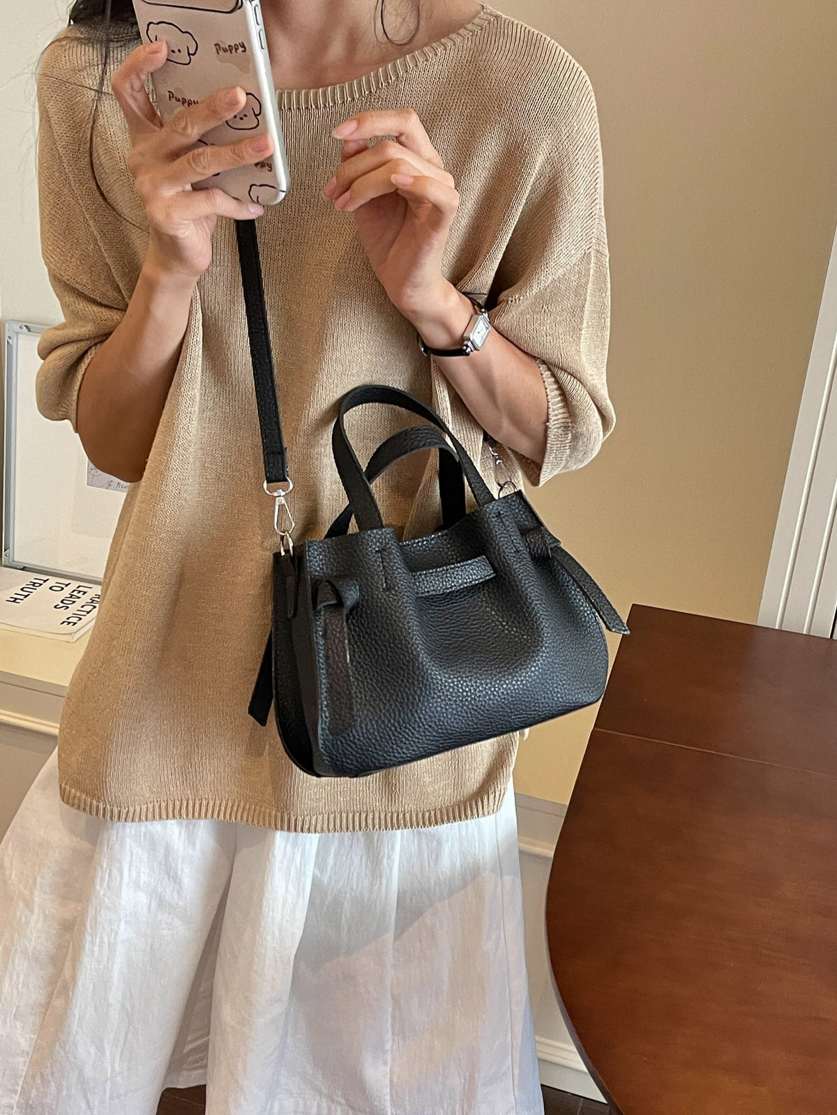 Modern Chic All-Season PU/Artificial Leather/Microfiber Leather Women's Shoulder Bags Other Bags | Color: Black | Image 2