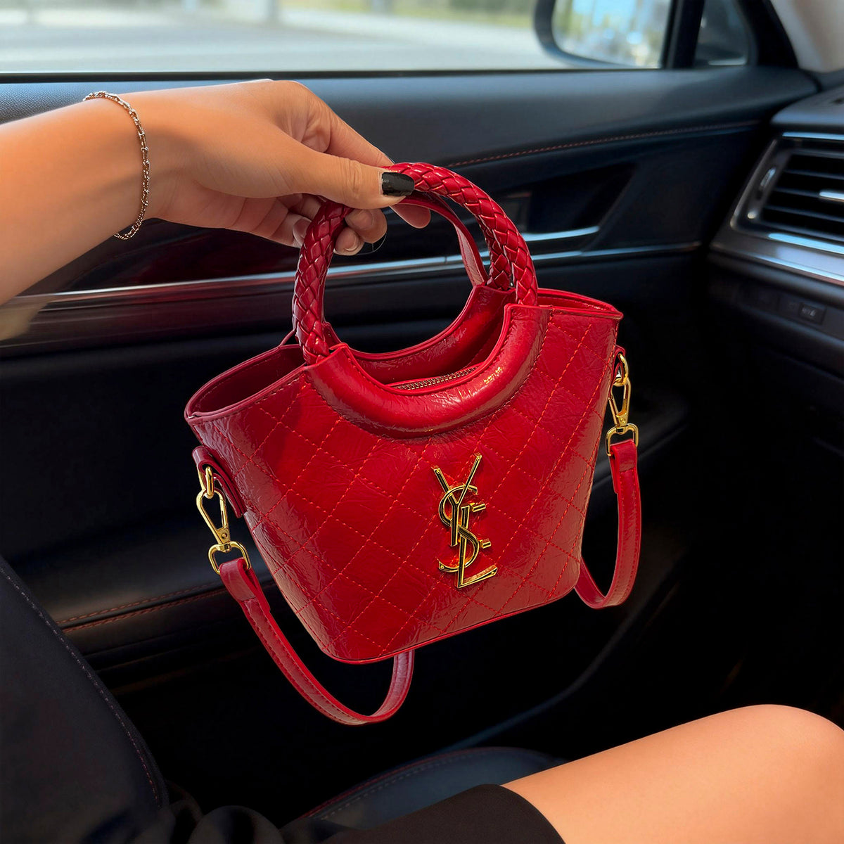 Modern Chic All-Season PU/Artificial Leather/Microfiber Leather, Cloth / Textile Women's Handbags Other Bags | Color: Red | Image 1