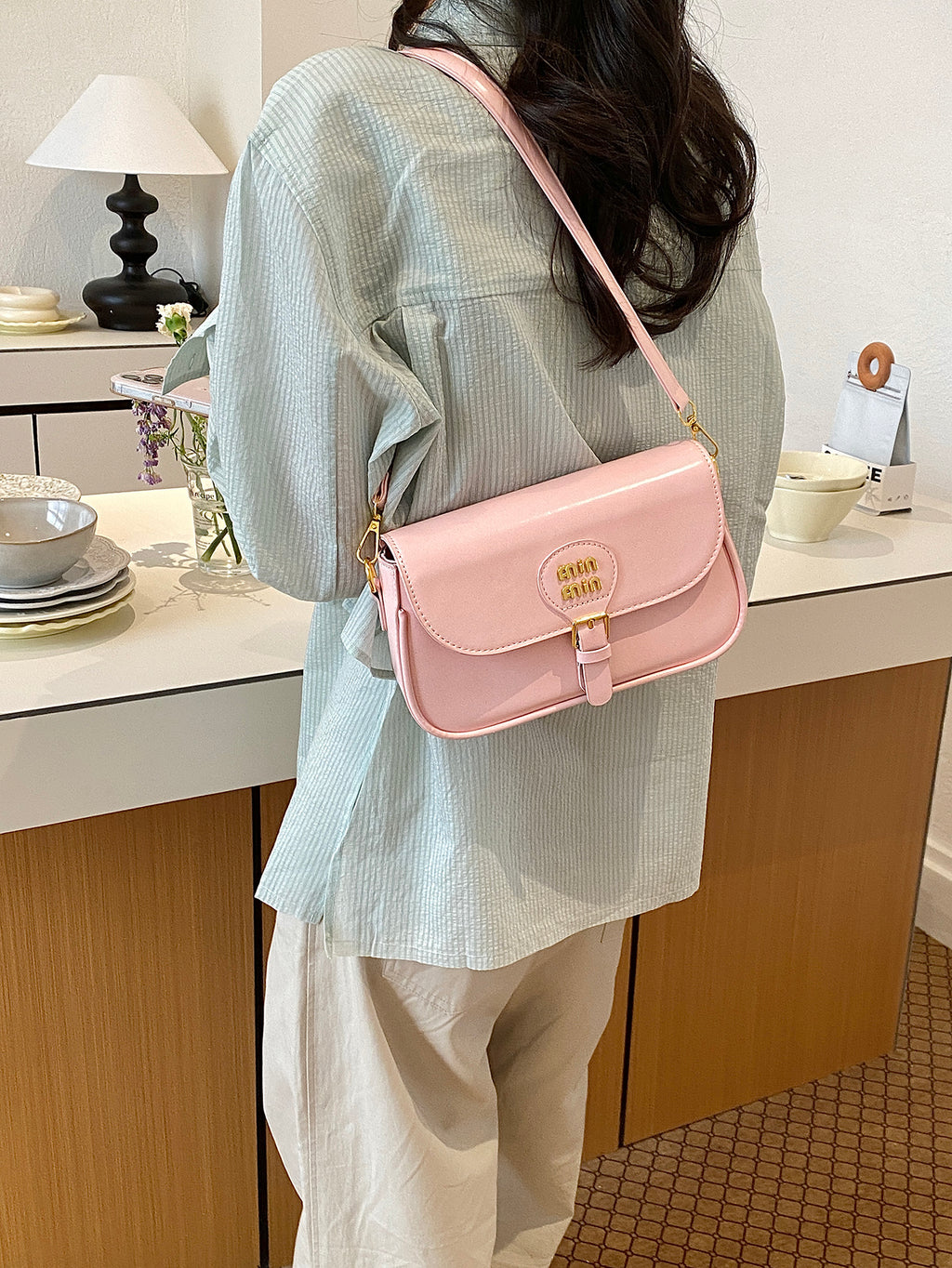 Modern Chic All-Season PU/Artificial Leather/Microfiber Leather Women's Crossbody Bags Other Bags | Color: Pink | Image 1