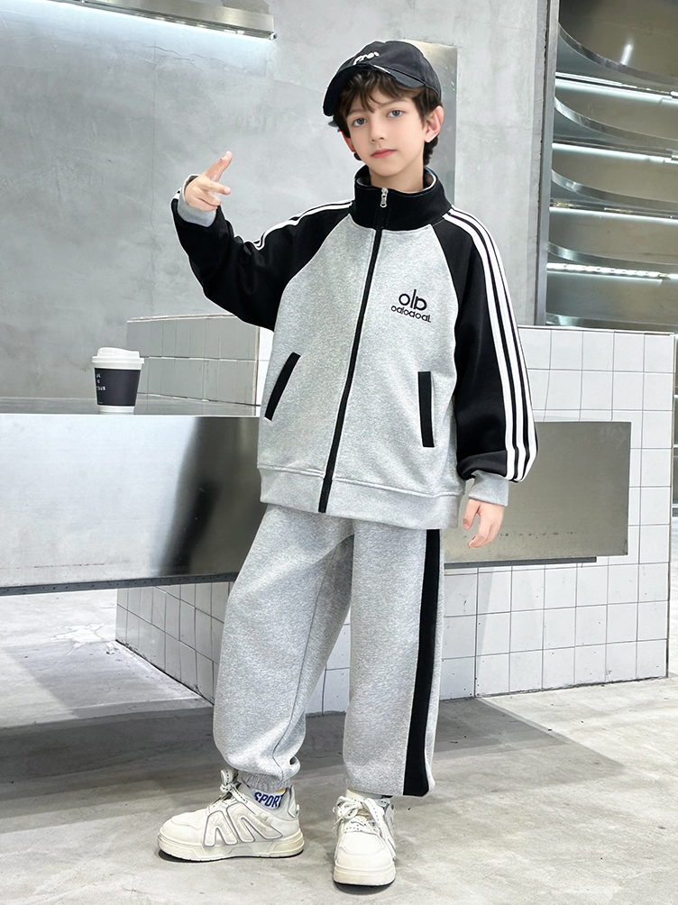Modern Chic All-Season Casual Sporty Autumn 2-Piece Boys' Pants Suit, Ages 4-14 | Color: Grey | Image 1