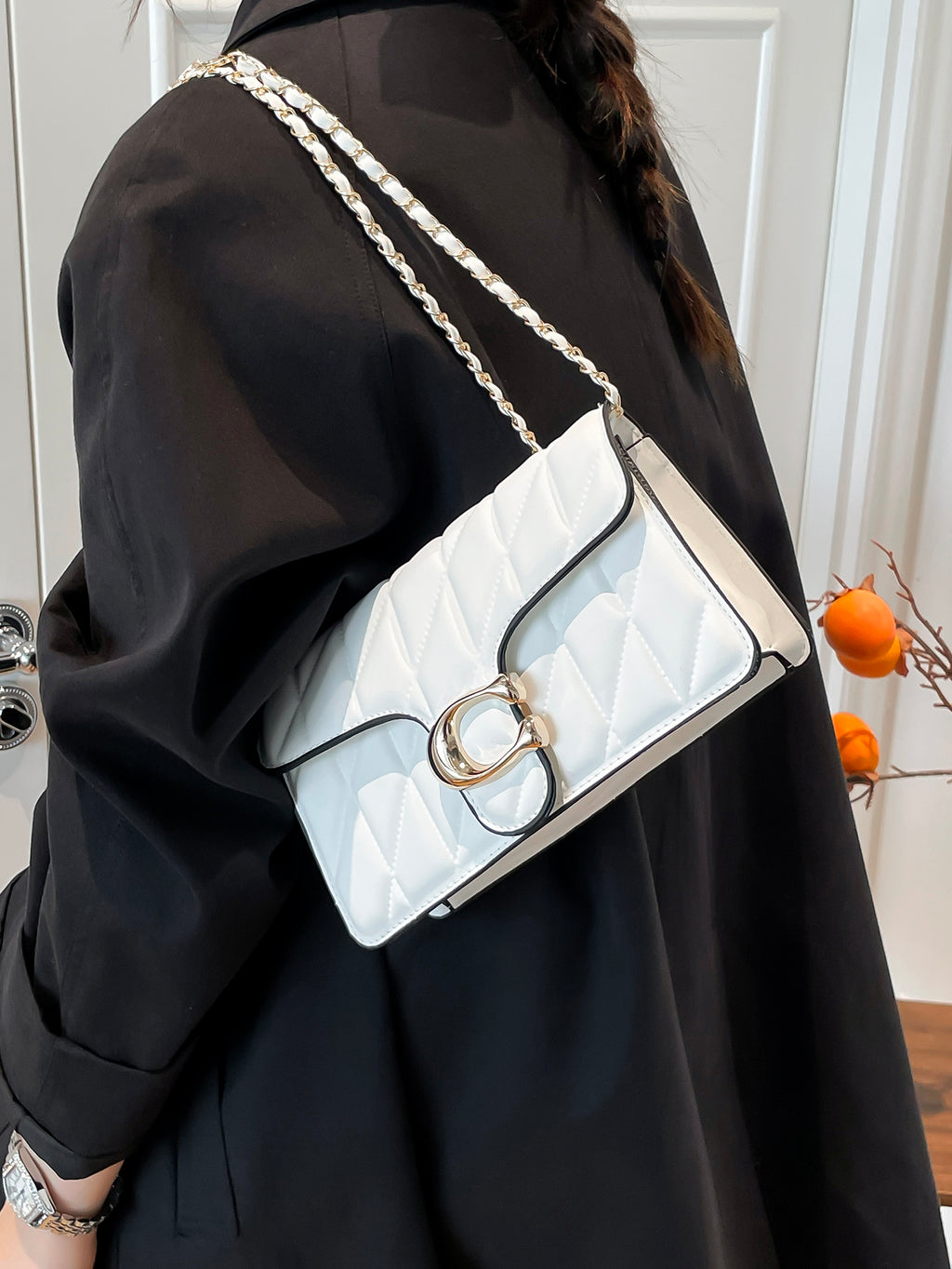Modern Chic All-Season PU/Artificial Leather/Microfiber Leather Women's Crossbody Bags Other Bags | Color: White | Image 1
