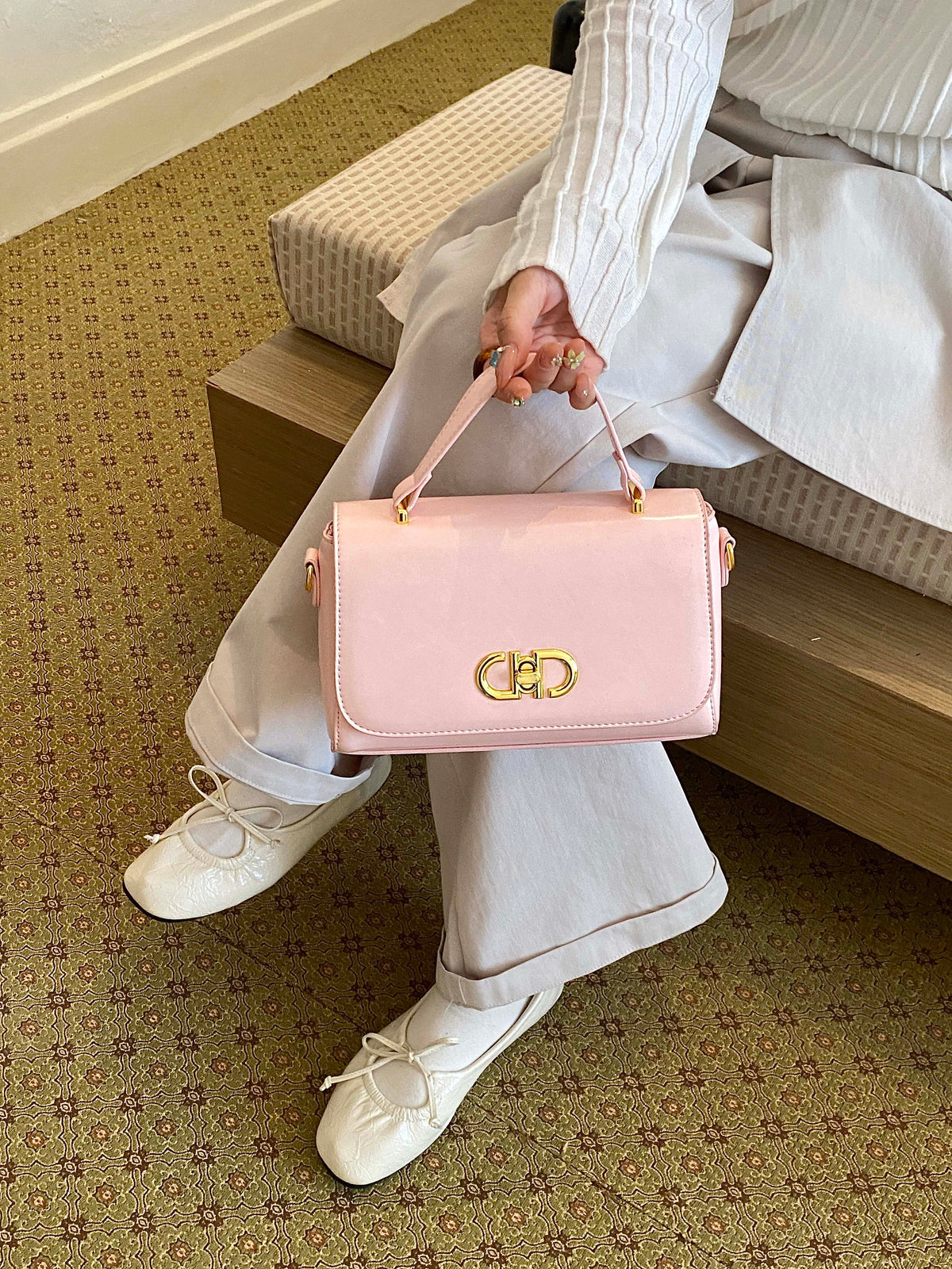 Modern Chic All-Season PU/Artificial Leather/Microfiber Leather Women's Crossbody Bags Other Bags | Color: Style 3 | Image 1