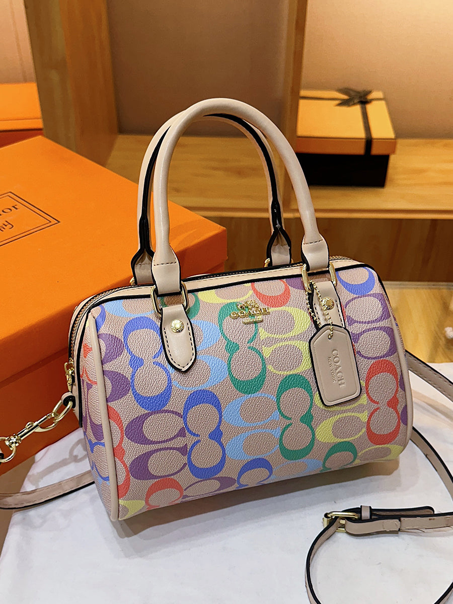 Modern Chic All-Season PU/Artificial Leather/Microfiber Leather Women's Handbags Other Bags | Color: Khaki | Image 1