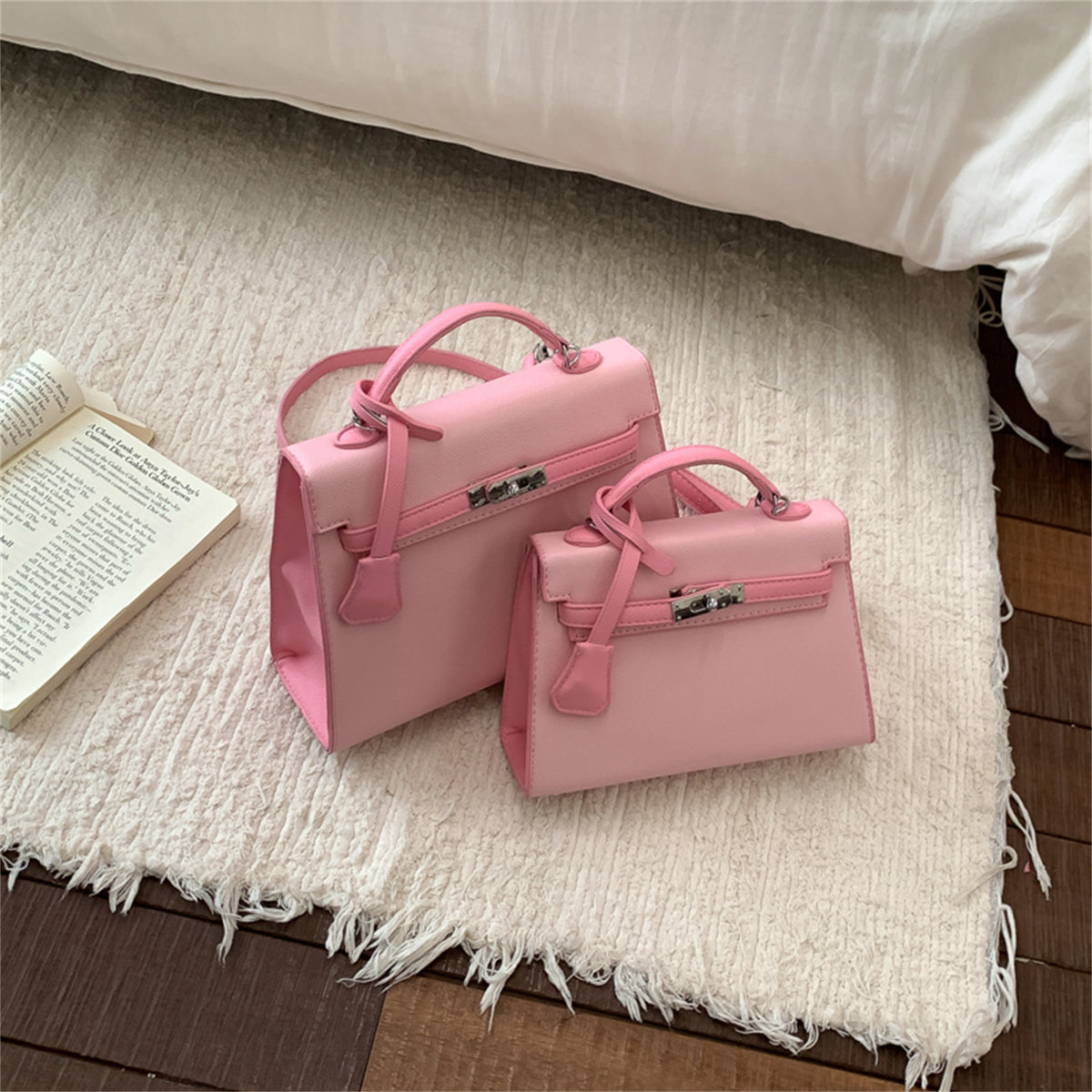Modern Chic All-Season PU/Artificial Leather/Microfiber Leather Women's Handbags Other Bags | Color: Deep Pink | Image 1