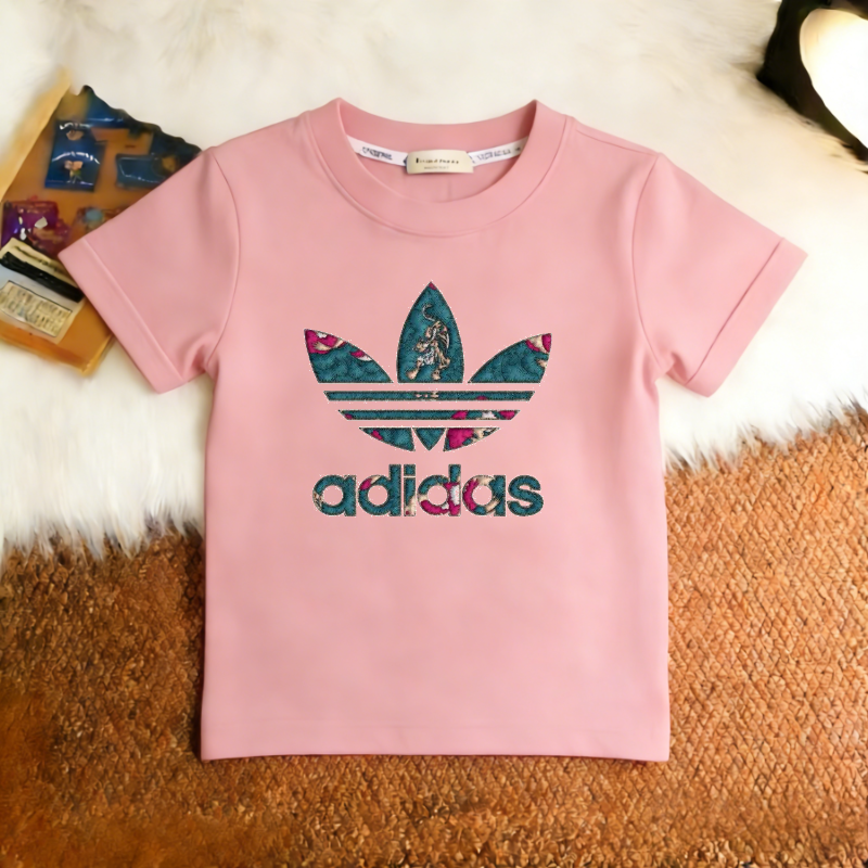 Modern Chic All-Season Casual Sporty Summer Unisex Kids' T-Shirt | Color: Pink | Image 1