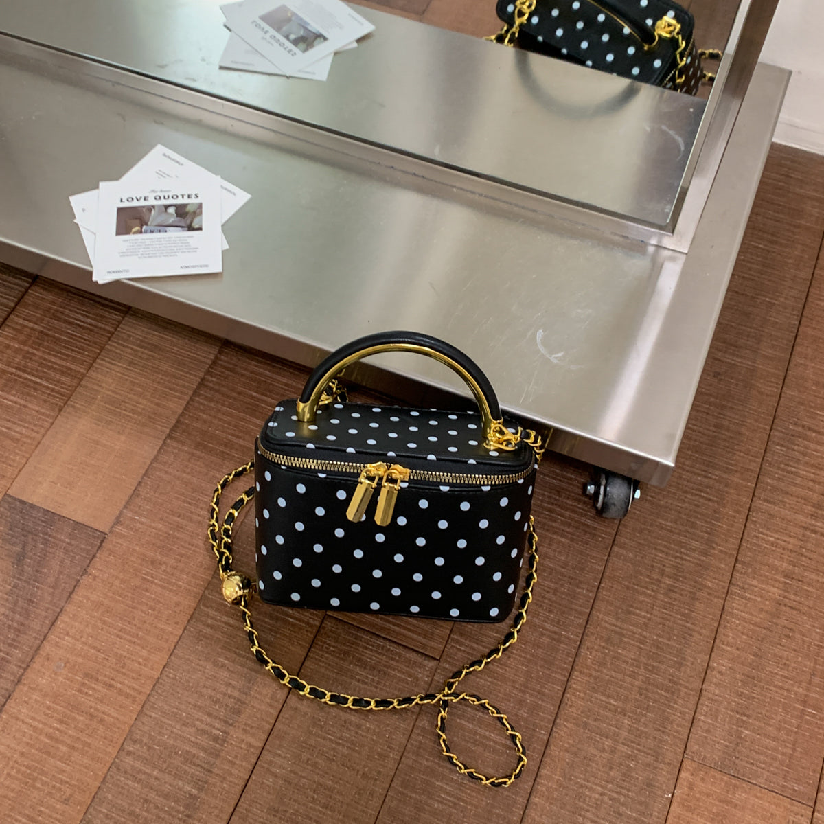 Modern Chic All-Season PU/Artificial Leather/Microfiber Leather Women's Crossbody Bags Box Bags | Color: Black | Image 1