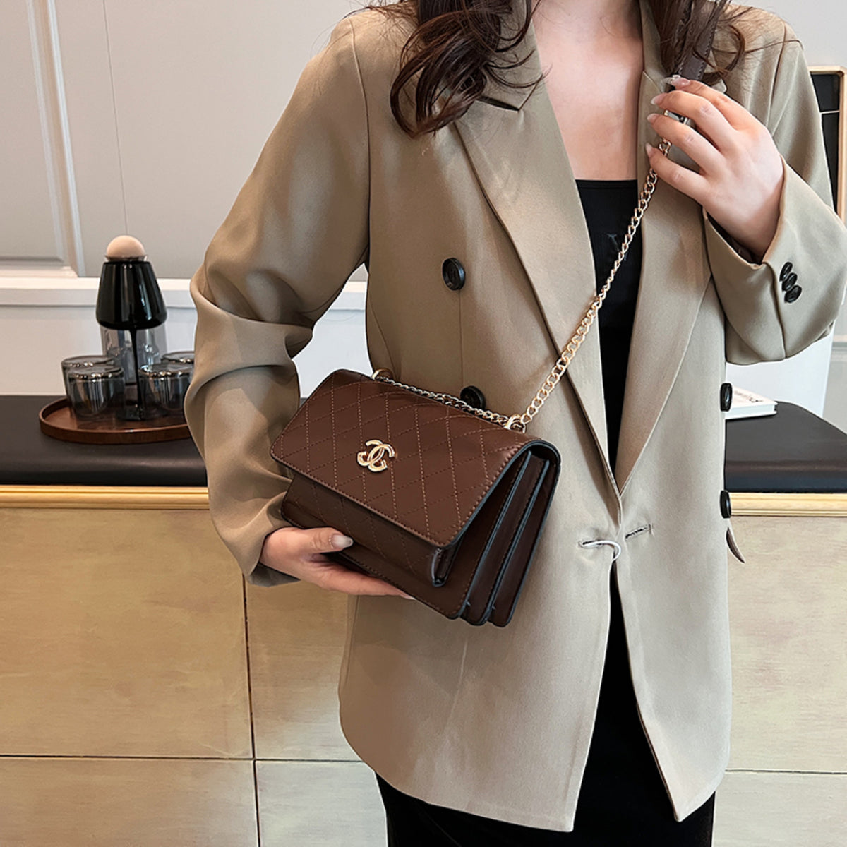 Modern Chic All-Season PU/Artificial Leather/Microfiber Leather Women's Handbags Other Bags | Color: Coffee | Image 3