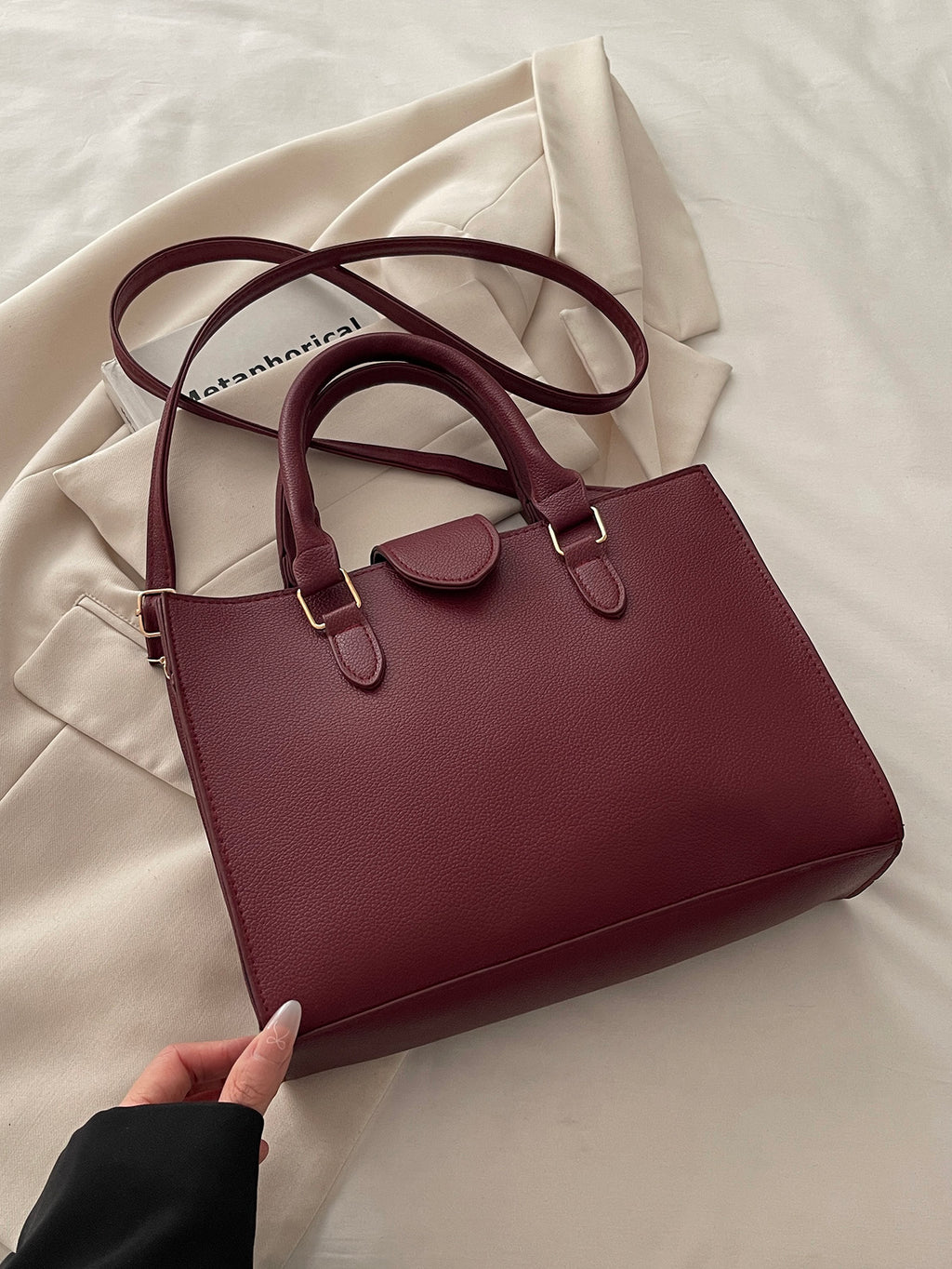 Modern Chic All-Season PU/Artificial Leather/Microfiber Leather Women's Handbags Tote Bags | Color: Red | Image 1