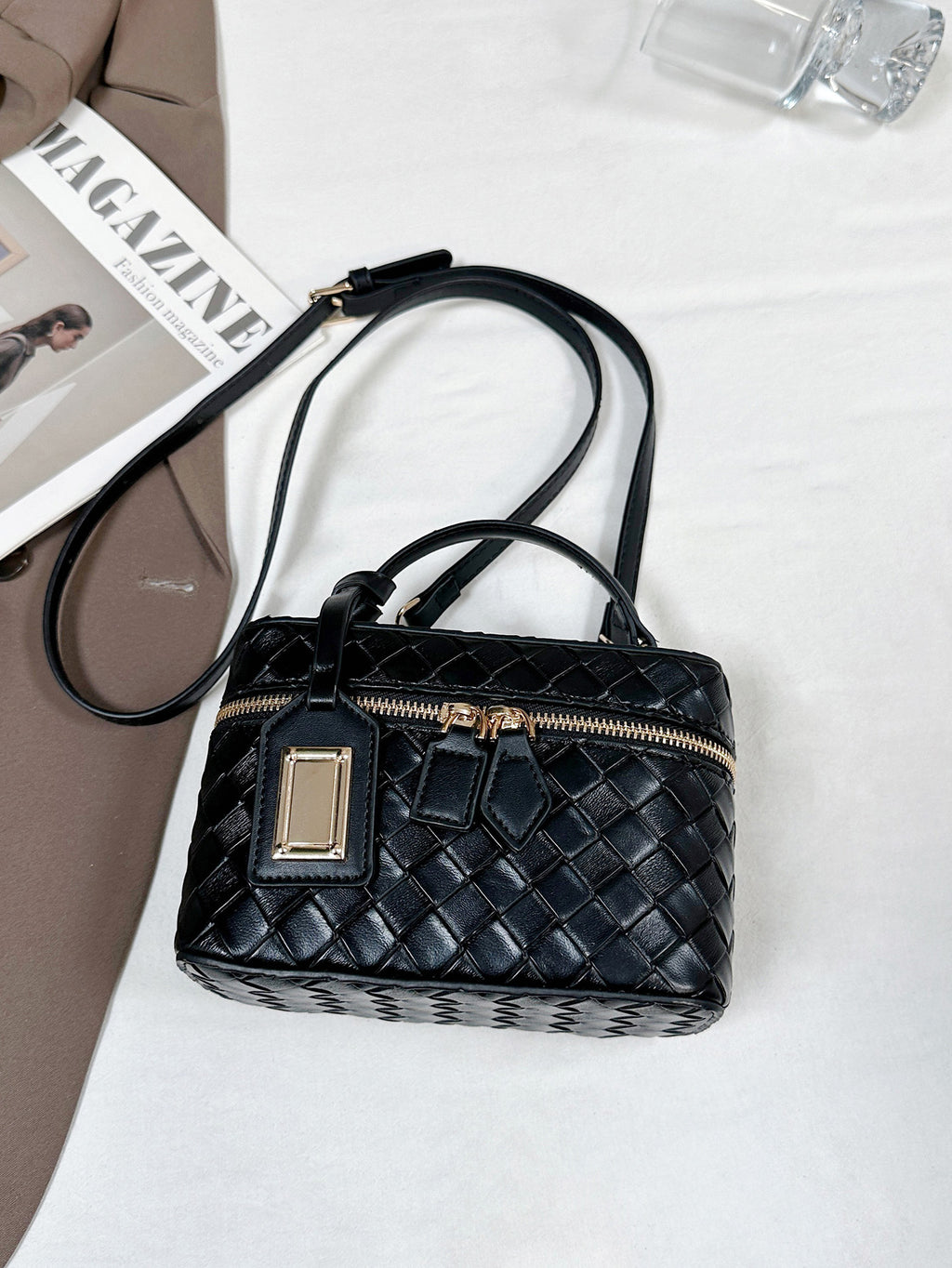 Modern Chic All-Season PU/Artificial Leather/Microfiber Leather Women's Crossbody Bags Box Bags | Color: Black | Image 2