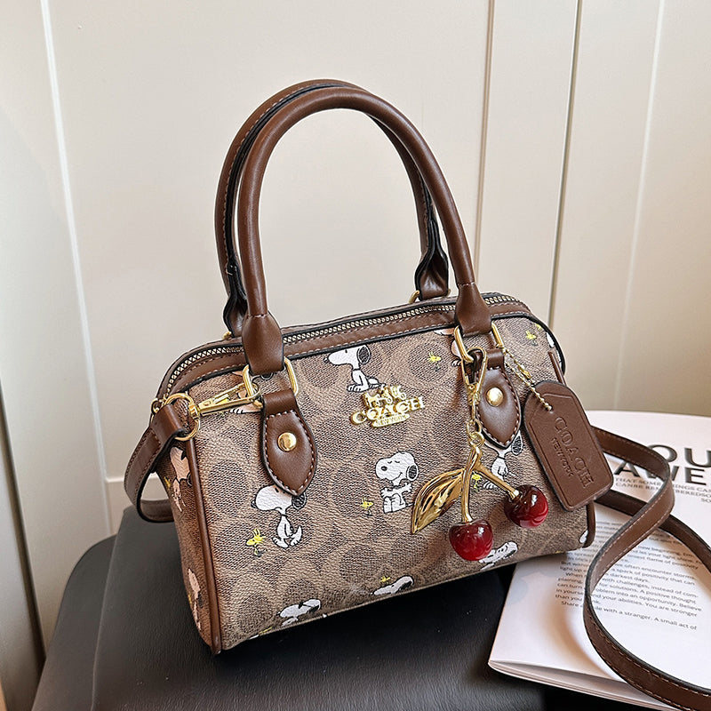 Modern Chic All-Season PU/Artificial Leather/Microfiber Leather Women's Handbags Other Bags | Color: Brown | Image 1