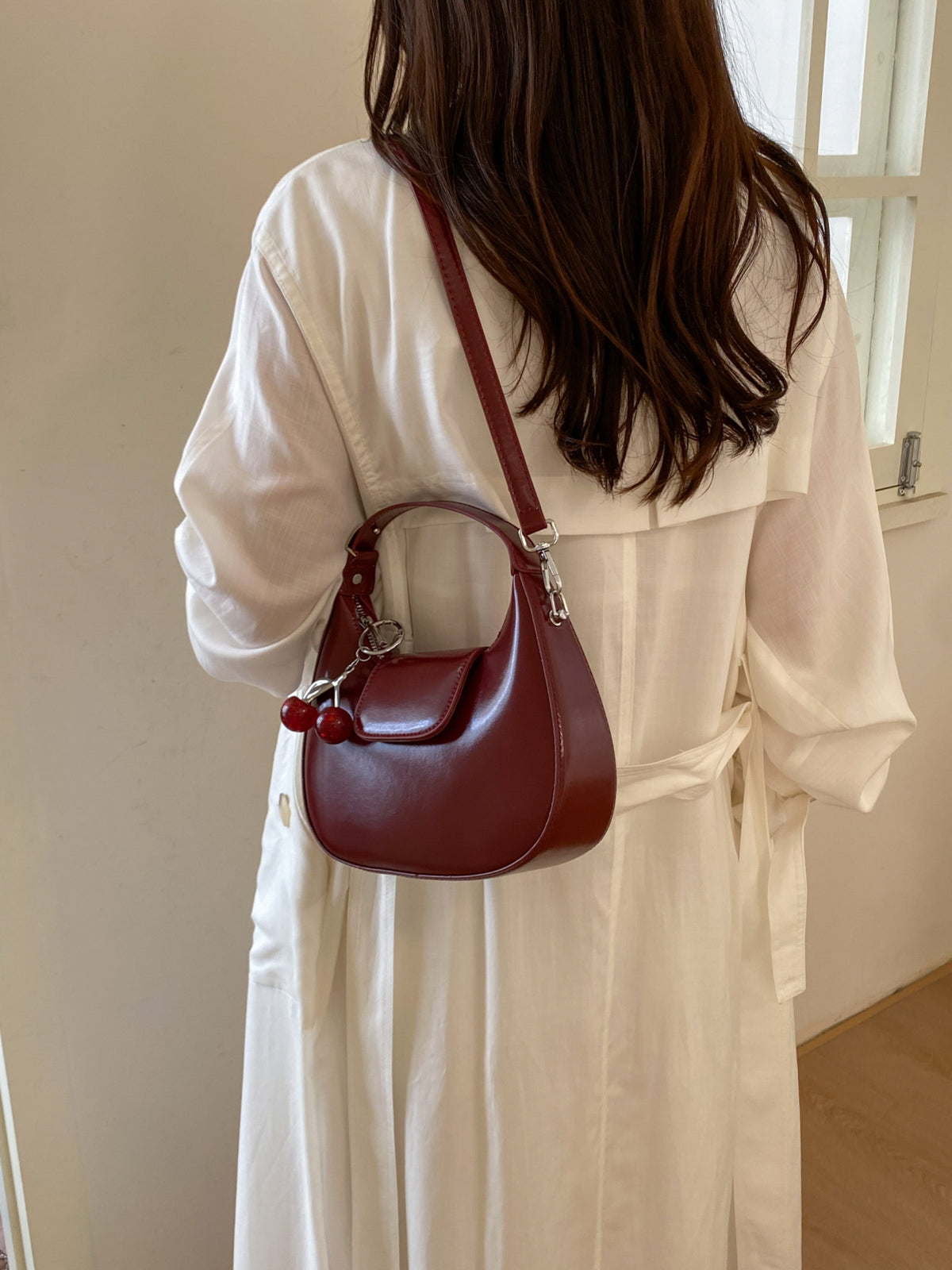 Modern Chic All-Season PU/Artificial Leather/Microfiber Leather Women's Shoulder Bags Other Bags | Color: Red | Image 1