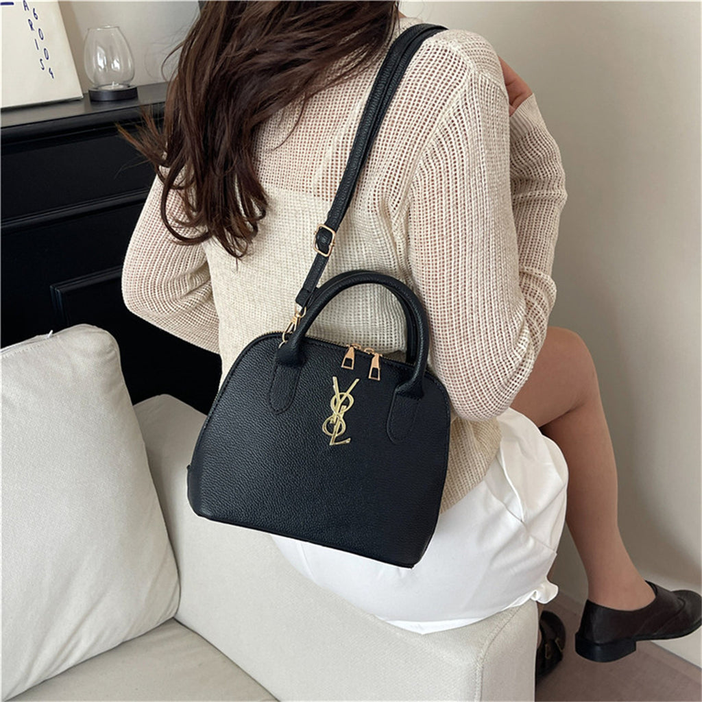 Modern Chic All-Season PU/Artificial Leather/Microfiber Leather Women's Handbags Other Bags | Color: Black | Image 1