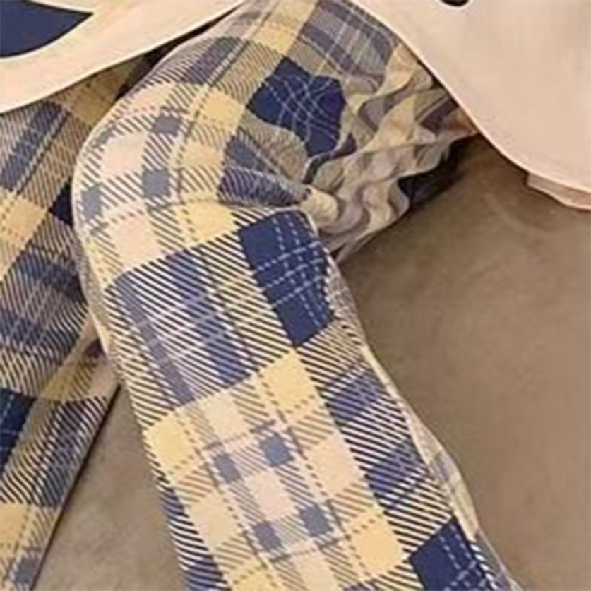 Modern Chic All-Season Sweet Feminine Summer 2 Pcs Women 's Short  Sleeve Sleep Set | Color: Style 3 | Image 3