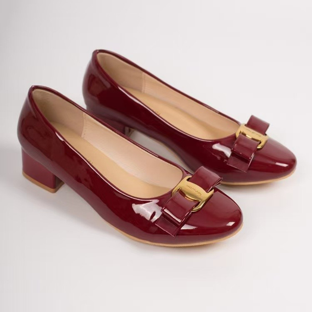 Modern Chic All-Season PU/Artificial Leather/Microfiber Leather Women's High Heels | Color: Red | Image 1