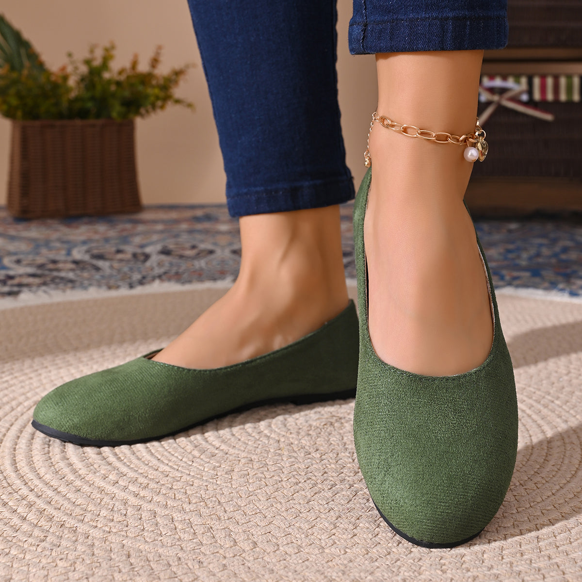 Modern Chic All-Season Cloth / Textile Women's Flat Shoes | Color: Green | Image 2
