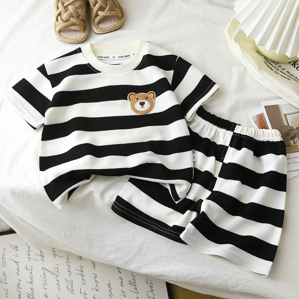 Minimalist Summer 2-Piece Boys' Pants Suit, Ages 2-7 | Color: Style 2 | Image 1