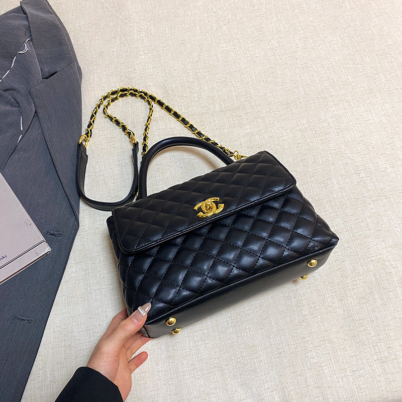 Modern Chic All-Season PU/Artificial Leather/Microfiber Leather Women's Handbags Other Bags | Color: Black | Image 3