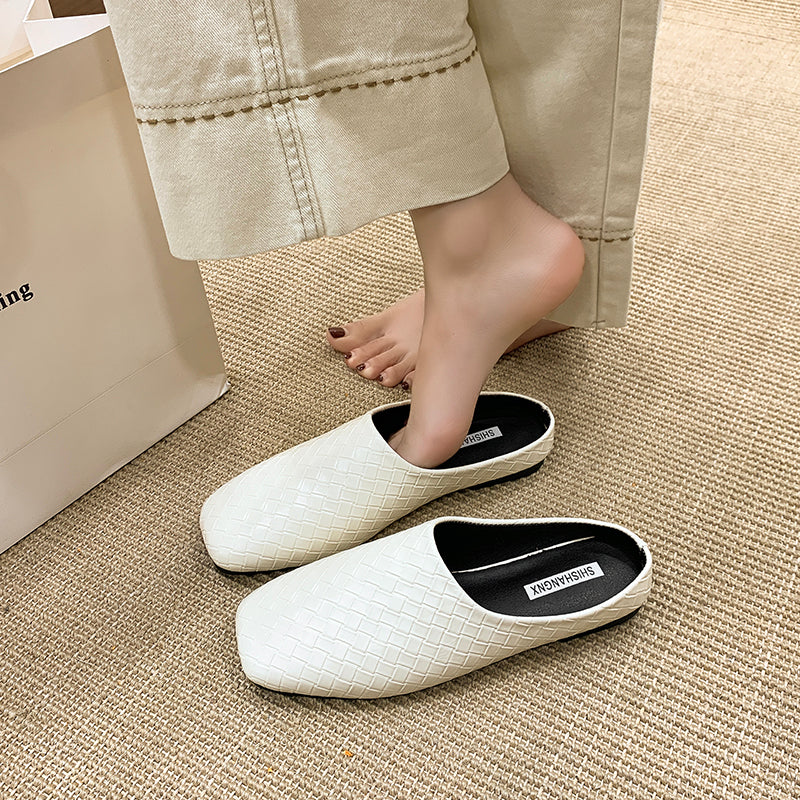 Modern Chic All-Season PU/Artificial Leather/Microfiber Leather Women's Flat Slippers | Color: Apricot | Image 1
