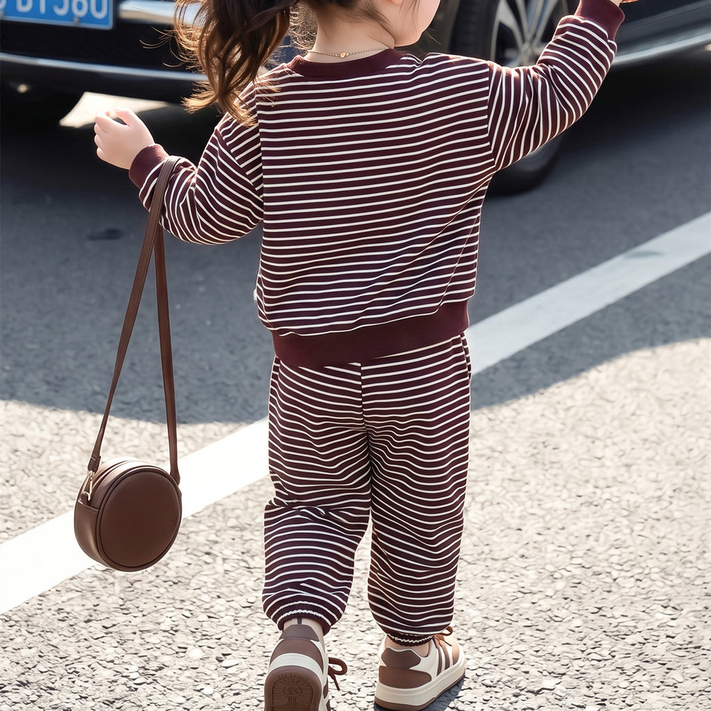 Casual Sporty Autumn 2-Piece Girls' Pants Suit, Ages 2-9 | Color: Brown | Image 3