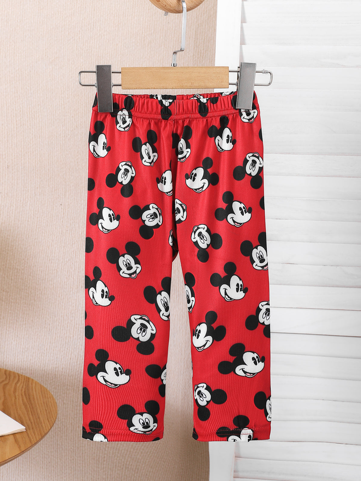 Modern Chic All-Season Casual Sporty Autumn 2-Piece Baby Girls' Pants Suit, Ages 0-24 Months | Color: Red | Image 2