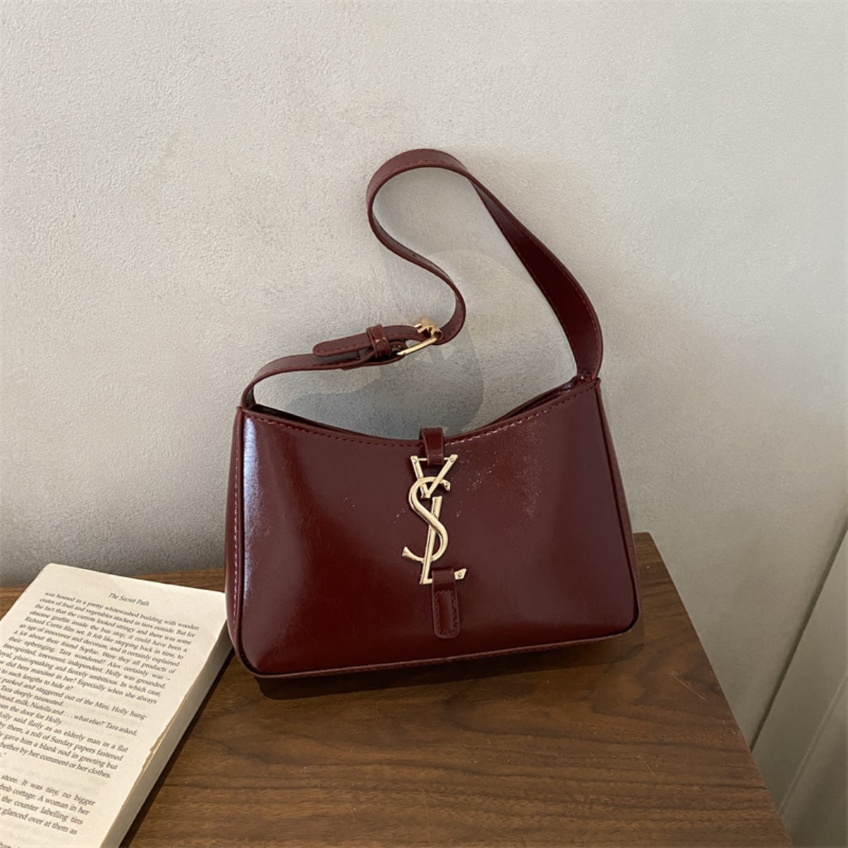 Modern Chic All-Season PU/Artificial Leather/Microfiber Leather Women's Crossbody Bags Other Bags | Color: Red | Image 2