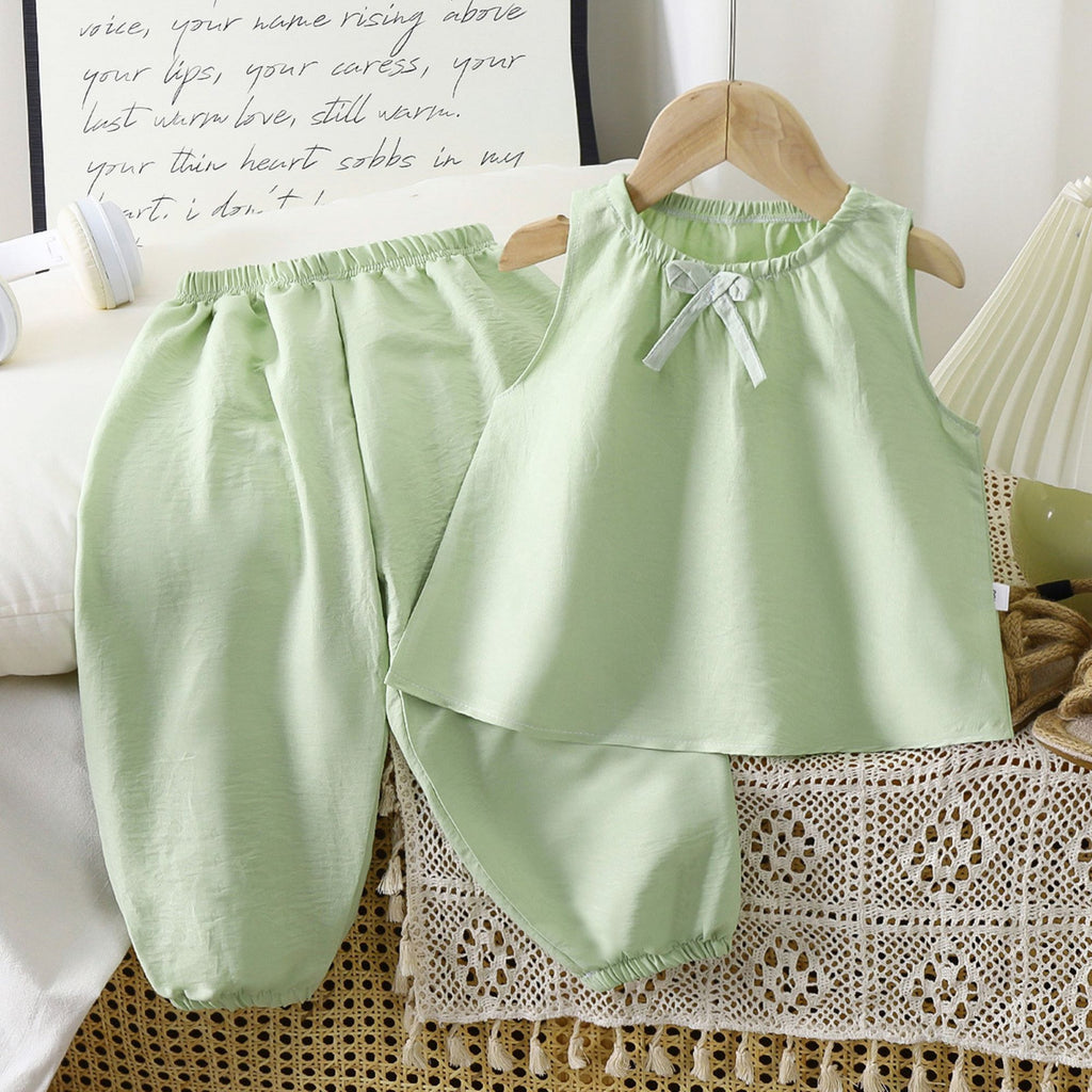 Casual Sporty Summer 2-Piece Girls' Pants Suit, Ages 2-9 | Color: Green | Image 1