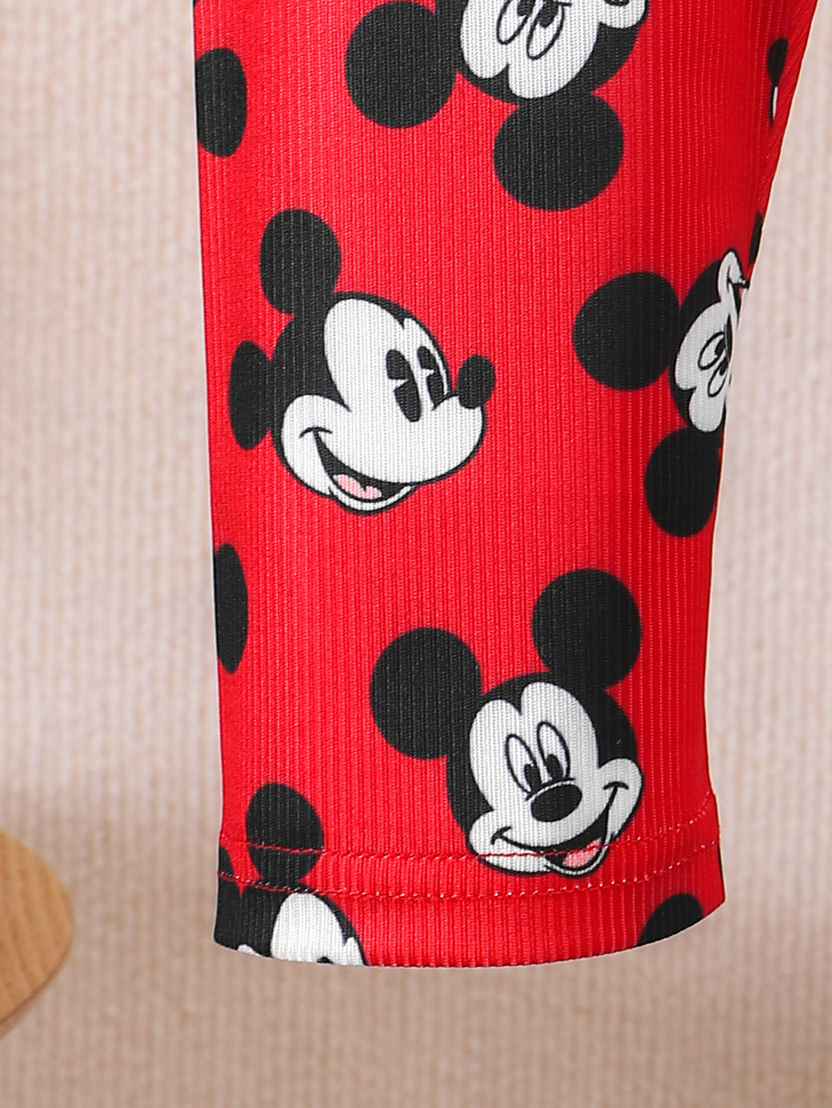 Modern Chic All-Season Casual Sporty Autumn 2-Piece Baby Girls' Pants Suit, Ages 0-24 Months | Color: Red | Image 3
