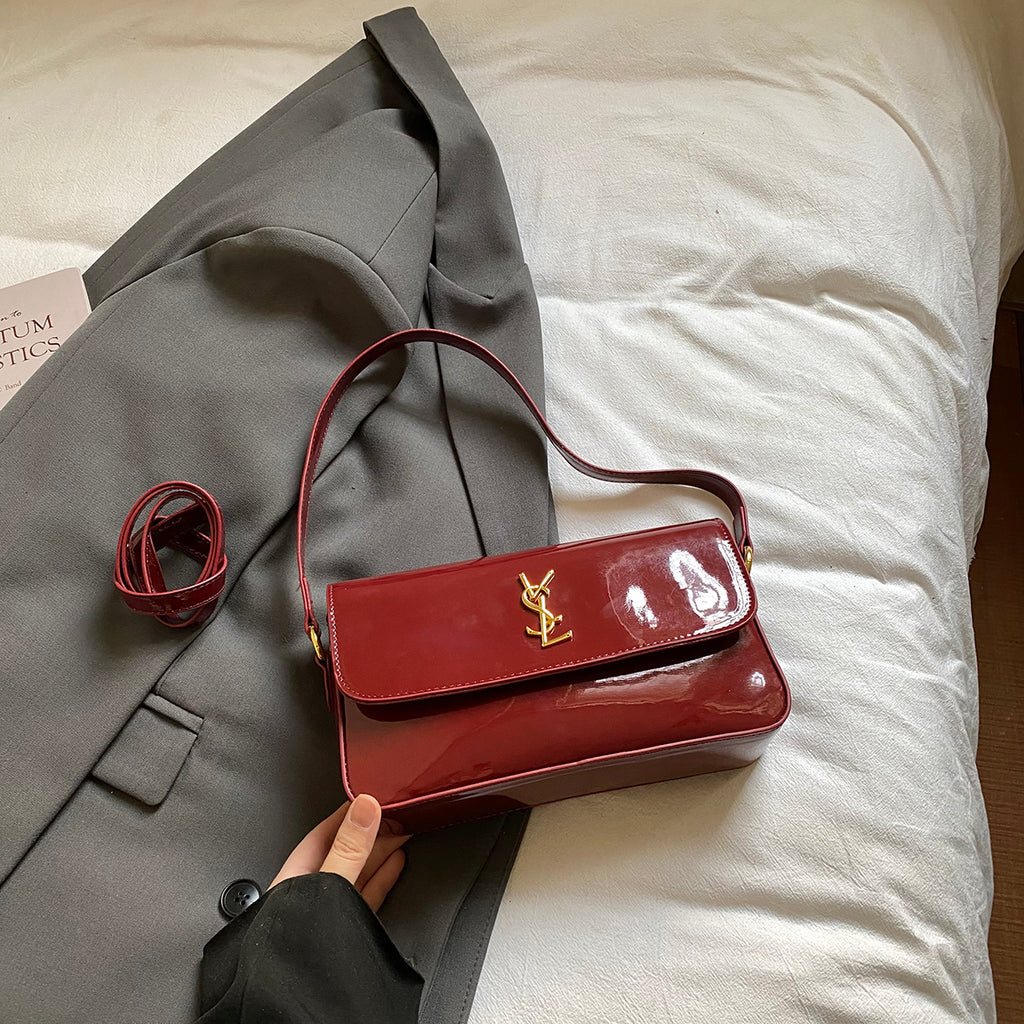 Modern Chic All-Season PU/Artificial Leather/Microfiber Leather Women's Handbags Other Bags | Color: Red | Image 1