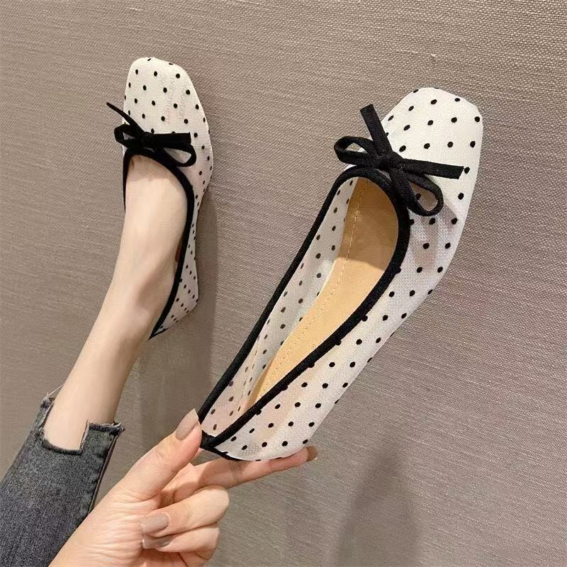 Modern Chic All-Season Lace/Mesh Women's Flat Shoes | Color: Beige | Image 1