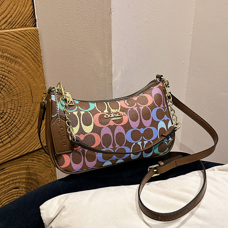 Modern Chic All-Season PU/Artificial Leather/Microfiber Leather Women's Handbags Other Bags | Color: Coffee | Image 3