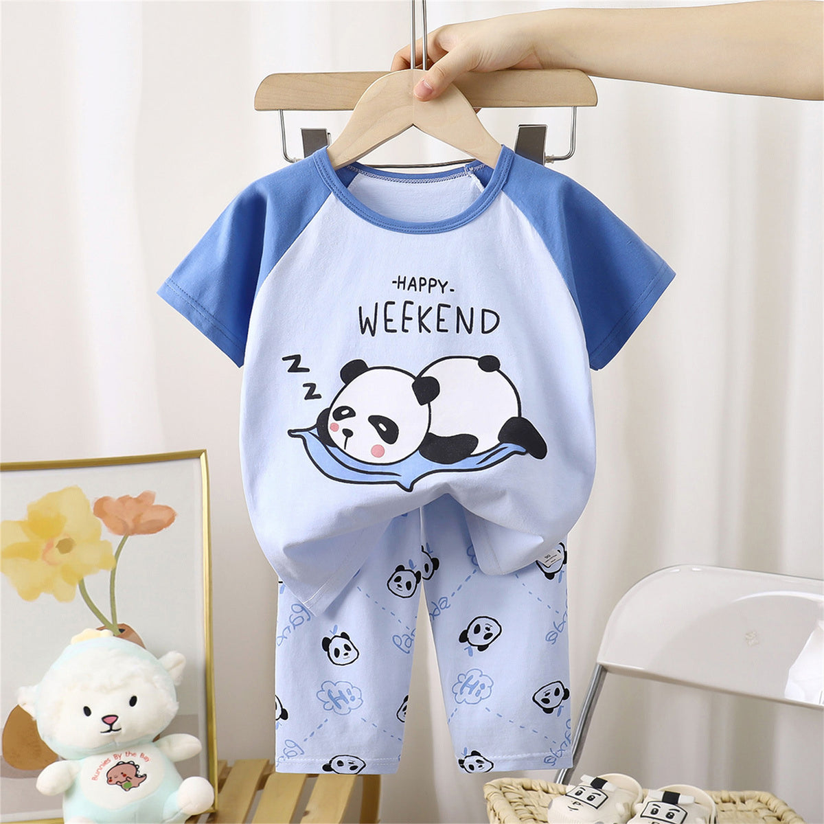 Casual Sporty Summer 2-Piece Unisex Kids' Pajama Set, Ages 2-9 | Color: Style 2 | Image 3