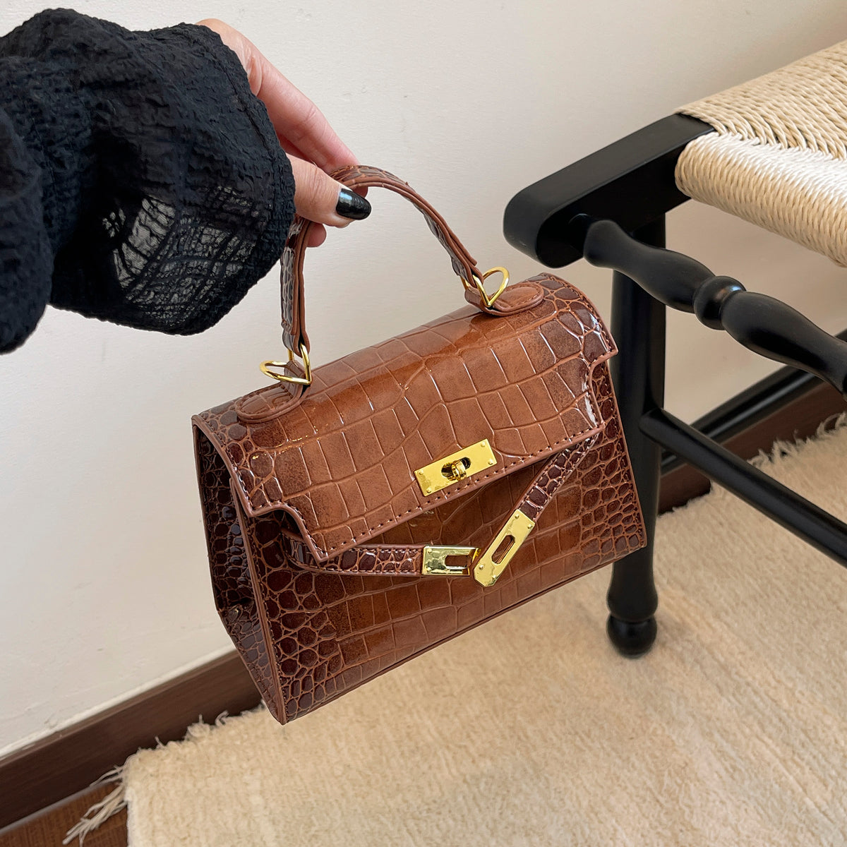 Modern Chic All-Season PU/Artificial Leather/Microfiber Leather Women's Crossbody Bags Other Bags | Color: Style 4 | Image 3