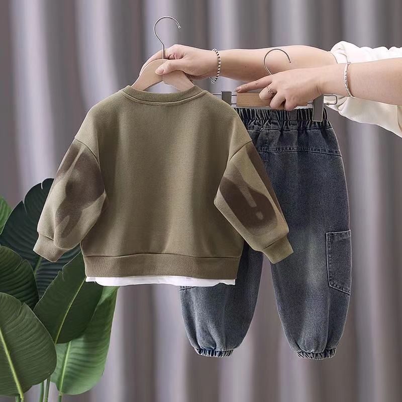 Trendy Autumn 2-Piece Boys' Pants Suit, Ages 2-9 | Color: Khaki | Image 3