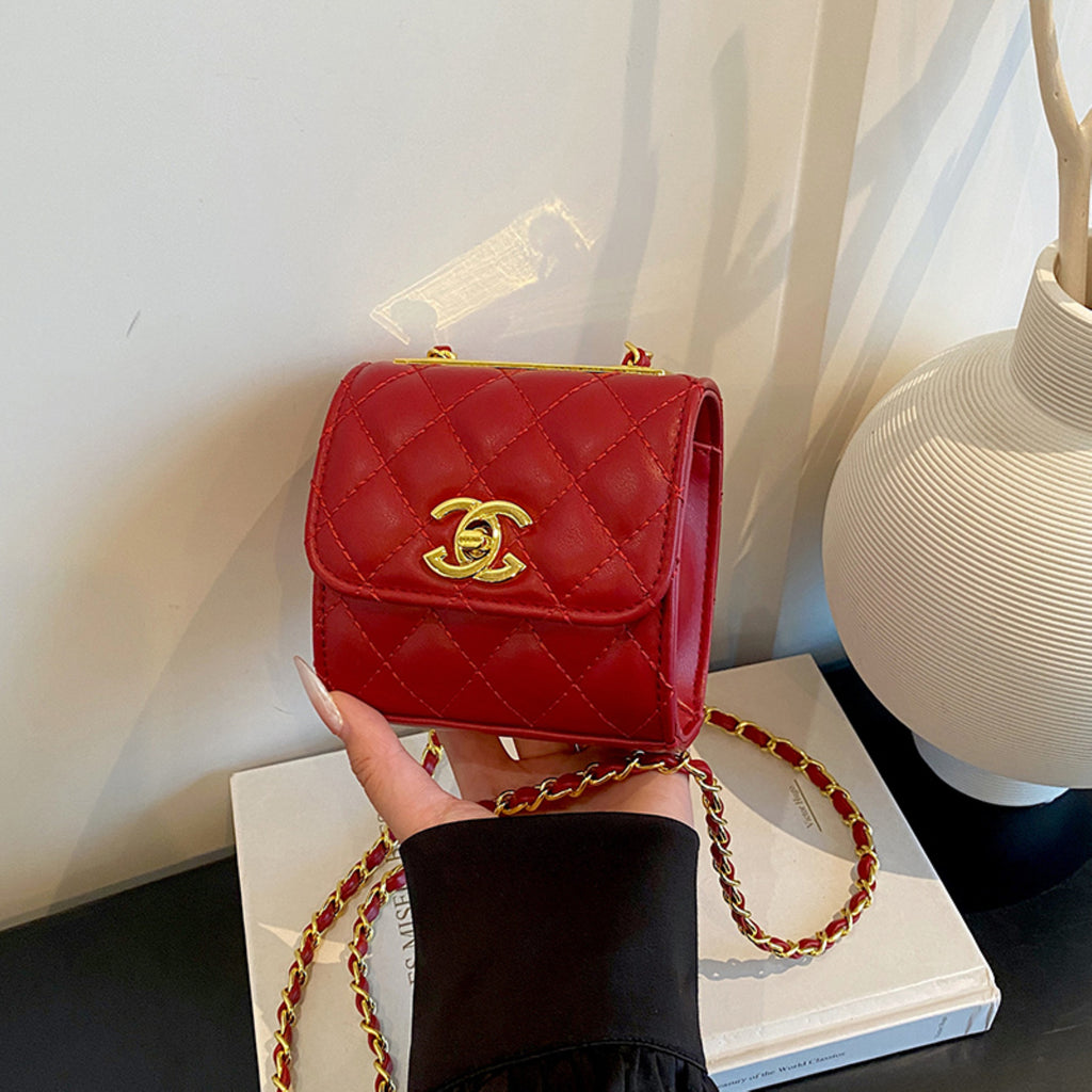 Modern Chic All-Season PU/Artificial Leather/Microfiber Leather Women's Handbags Other Bags | Color: Red | Image 1