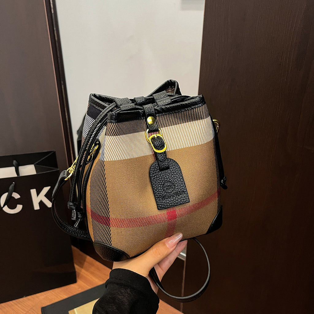 Modern Chic All-Season Cloth / Textile Women's Crossbody Bags Bucket Bags | Color: Style 2 | Image 1