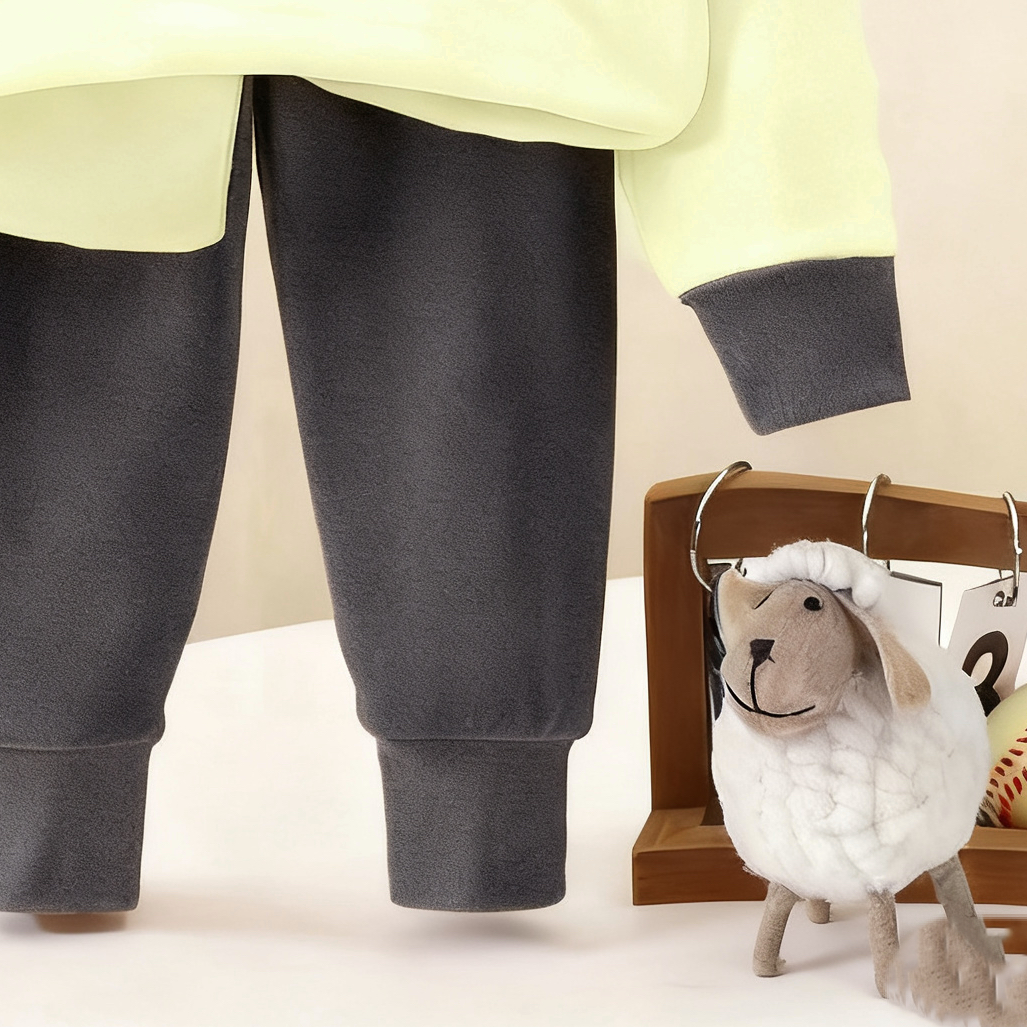 Minimalist Winter 2-Piece Unisex Kids' Pajama Set, Ages 2-9 | Color: Grey | Image 2