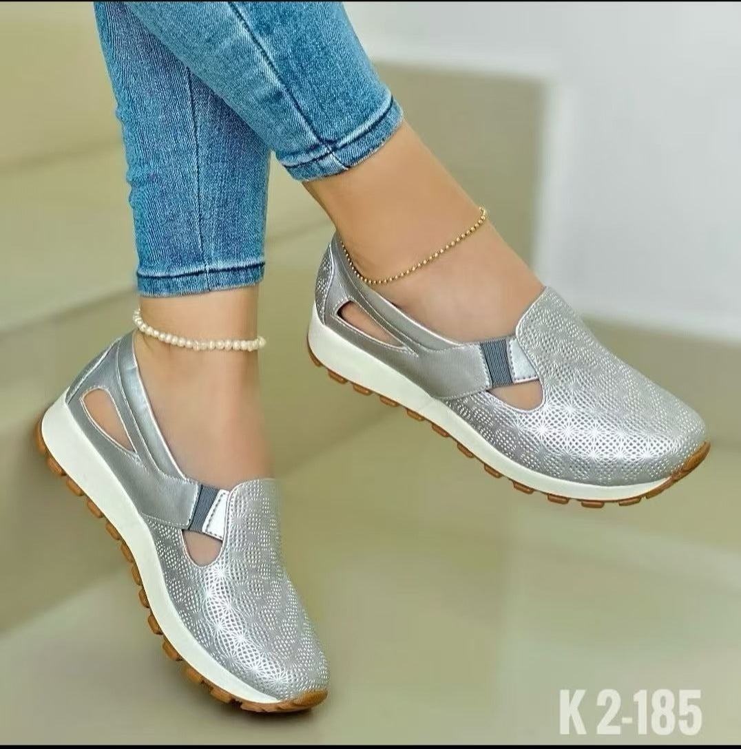 Modern Chic All-Season PU/Artificial Leather/Microfiber Leather Women's Casual Shoes | Color: Silver | Image 1