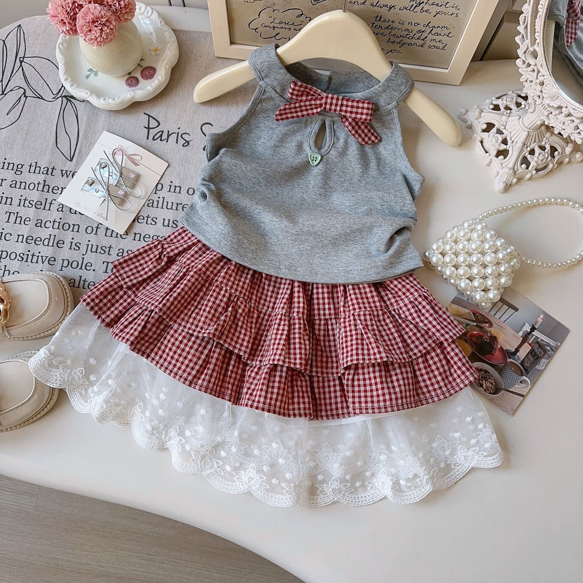 Casual Sporty Summer 2-Piece Girls' Dress Suit, Ages 2-5 | Color: Grey | Image 1