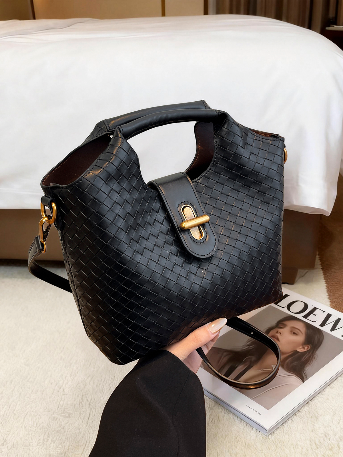 Modern Chic All-Season PU/Artificial Leather/Microfiber Leather Women's Crossbody Bags Other Bags | Color: Black | Image 1