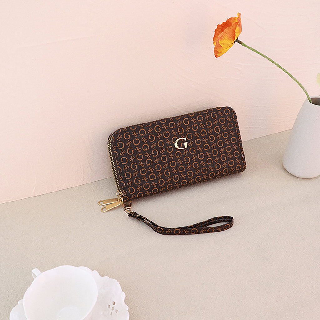 Modern Chic All-Season PU/Artificial Leather/Microfiber Leather, Cloth / Textile, Faux Fur Women's Functional Bags Purses/Wallet | Color: Coffee | Image 2