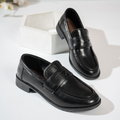 Modern Chic All-Season PU/Artificial Leather/Microfiber Leather Women's Flat Shoes | Color: Black | Image 1