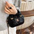 Modern Chic All-Season PU/Artificial Leather/Microfiber Leather Women's Handbags Other Bags | Color: Black | Image 1