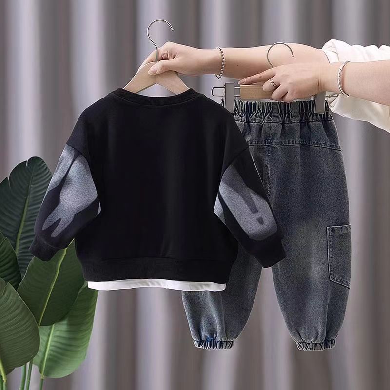 Trendy Autumn 2-Piece Boys' Pants Suit, Ages 2-9 | Color: Black | Image 3