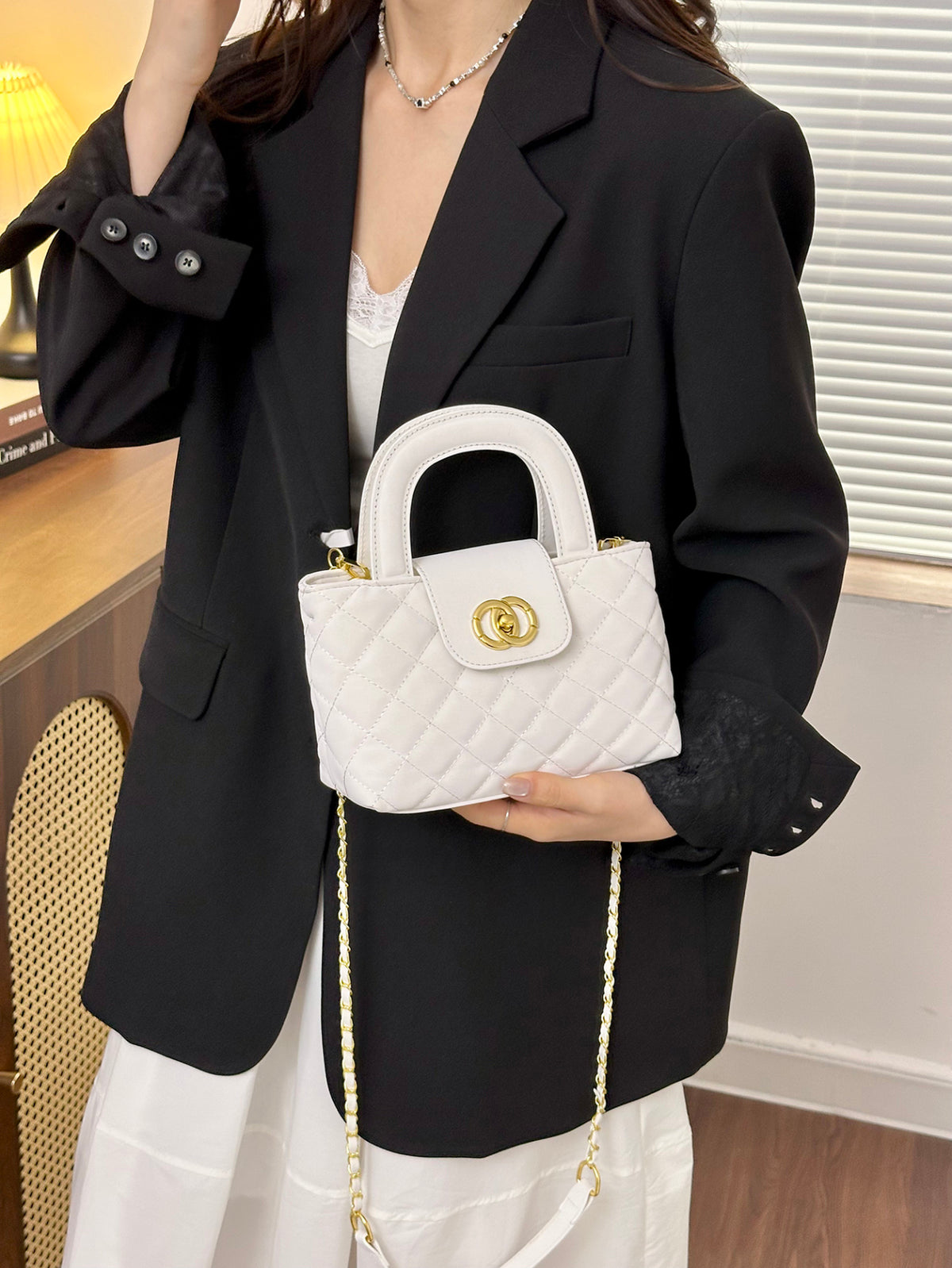 Modern Chic All-Season PU/Artificial Leather/Microfiber Leather Women's Crossbody Bags Other Bags | Color: White | Image 1