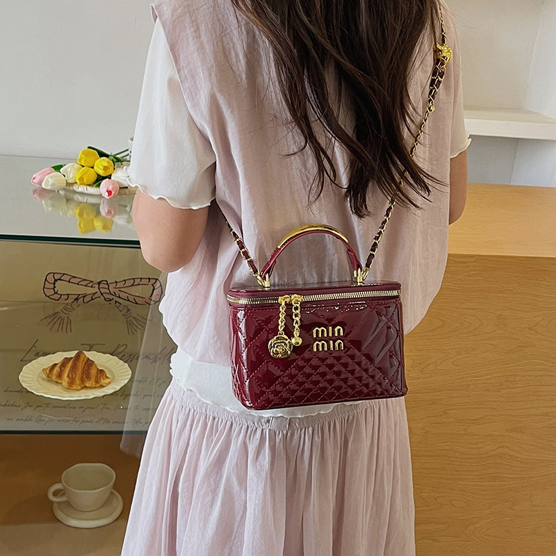 Modern Chic All-Season PU/Artificial Leather/Microfiber Leather Women's Crossbody Bags Box Bags | Color: Rose | Image 3